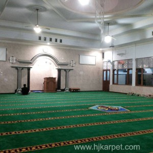 Pemasangan Karpet Masjid SUPM Tegal