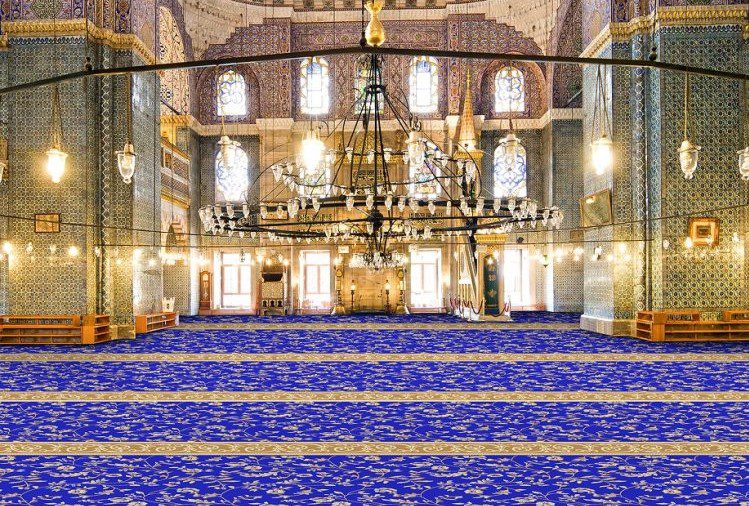 Perlukah Mengganti Karpet Masjid Menjelang Ramadhan